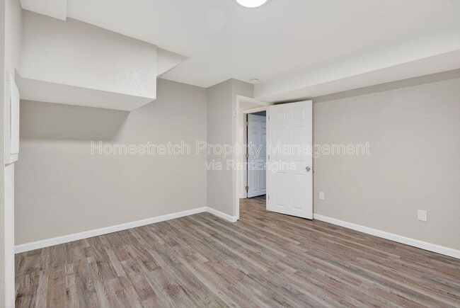 Building Photo - 414 Wild Winds Dr