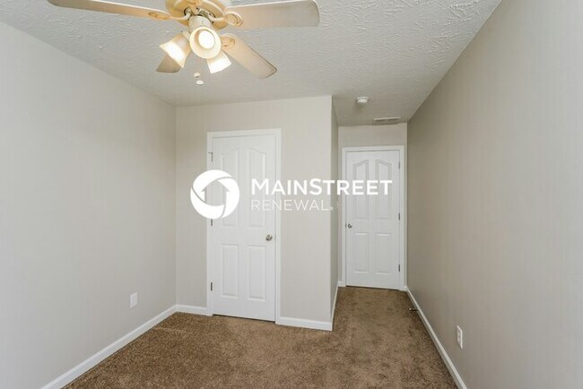 Building Photo - 3 Bedroom Pet-Friendly Home in Nicholasvil...