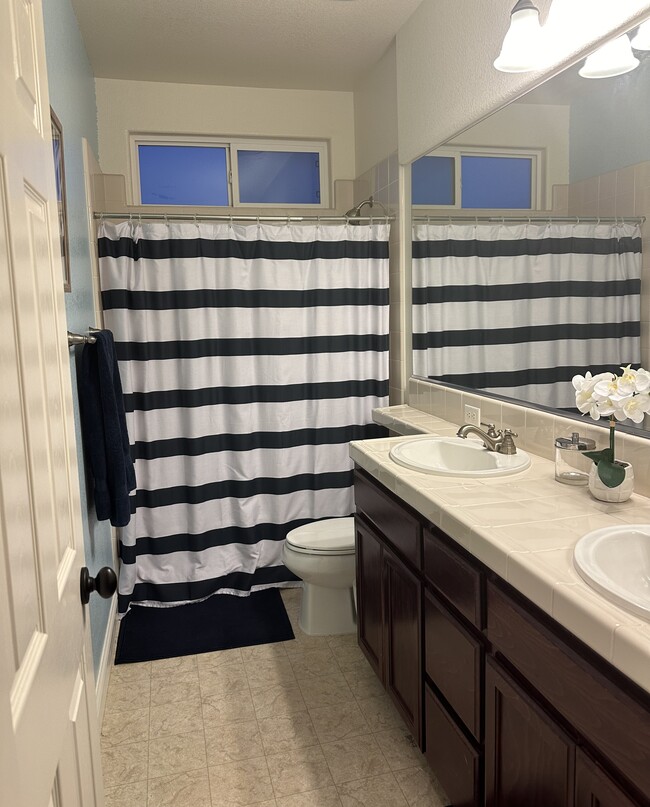 Guest Bathroom - 12370 Montauk Way