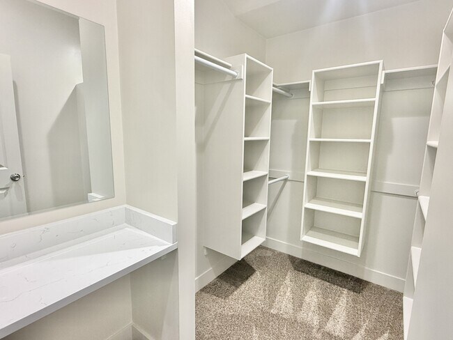 Building Photo - 5687 S 5630 W