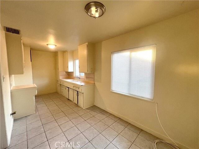 Building Photo - 6345 Templeton St