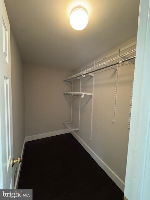 Building Photo - 15661 Montview Dr