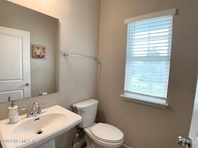 Building Photo - 7374 Hilladale Creek Ln