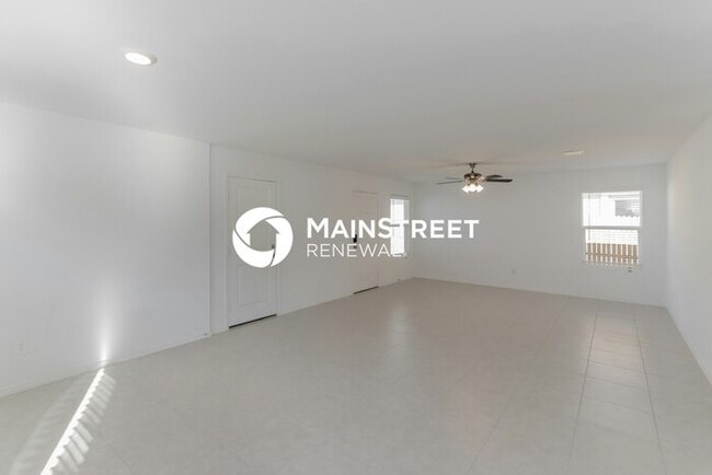 Building Photo - 3 Bedroom Pet-Friendly Home in Crandall, T...