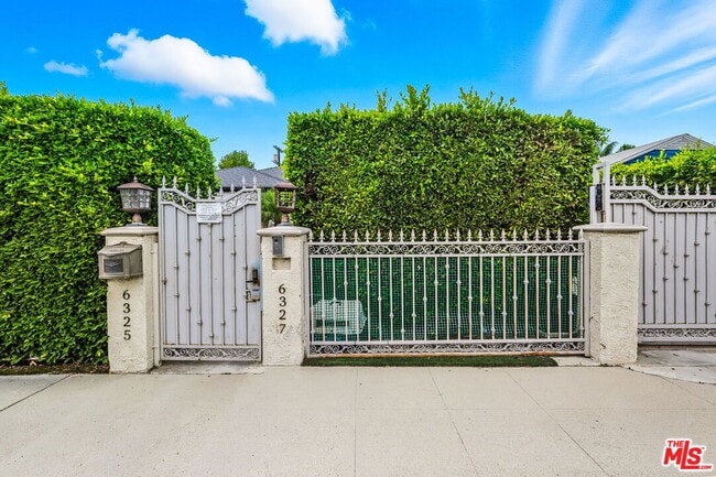 Building Photo - 6327 Babcock Ave