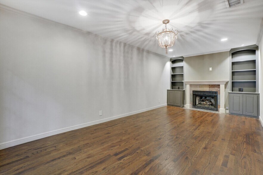 Building Photo - 6148 Marquita Ave