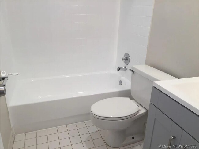 The 2nd bathroom on the second floor - 9195 Fontainebleau Blvd