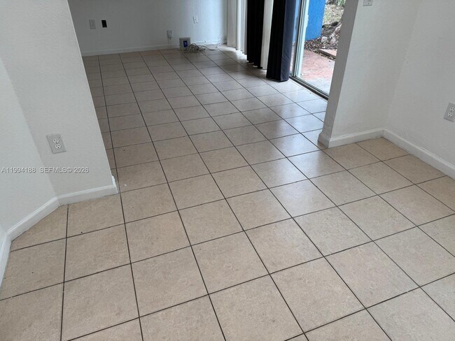 Building Photo - 650 NW 170th Terrace