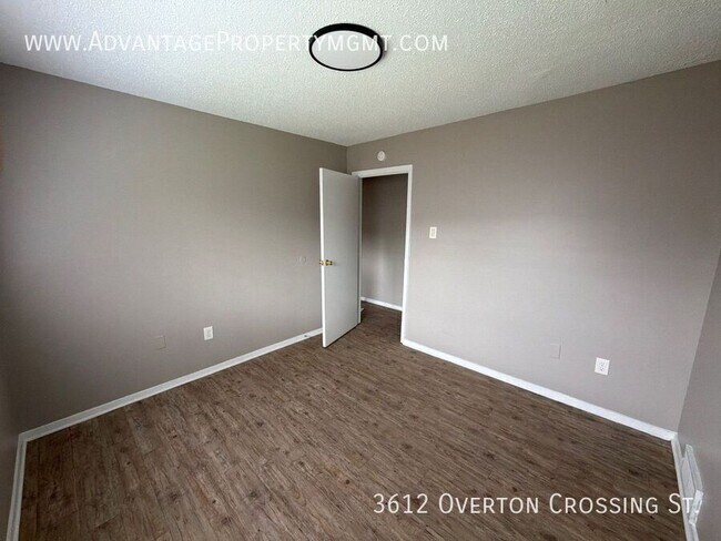 Building Photo - 3612 Overton Crossing St