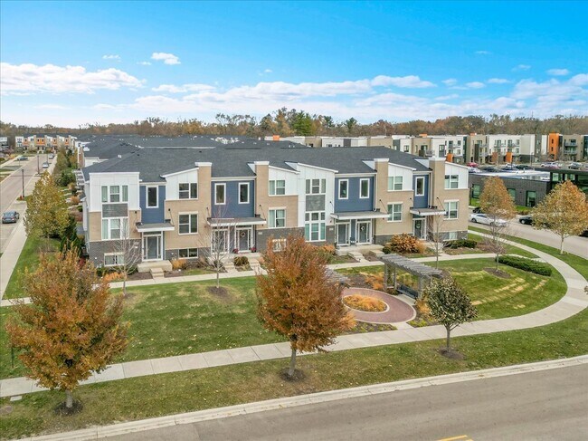 Building Photo - 29W710 Everton Dr