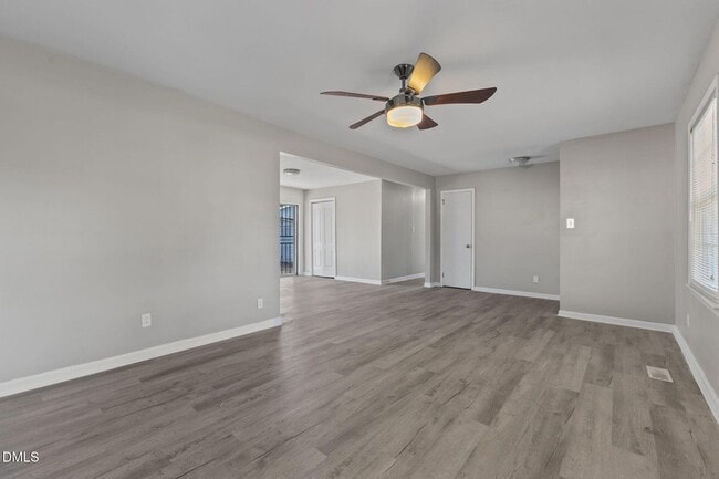 Building Photo - 329 S McPherson Church Rd