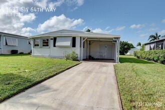 Building Photo - Beautiful 3/2 Mobile Home in Sandalfoot Cove