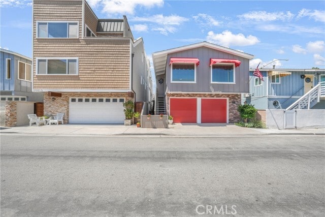 Building Photo - 17075 5th St