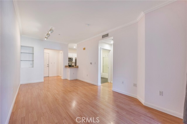 Building Photo - 2112 Watermarke Pl