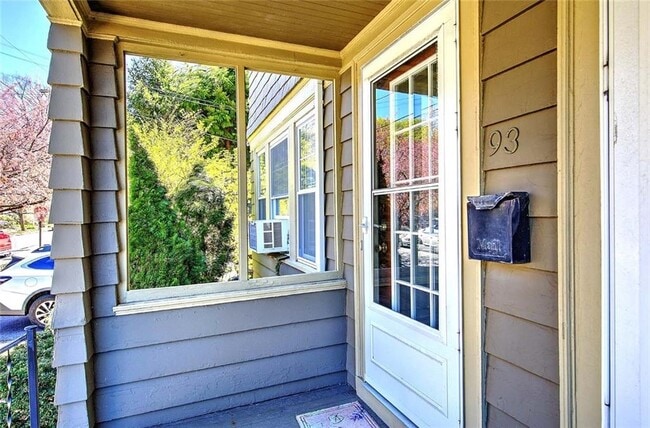 Building Photo - 91 4th St