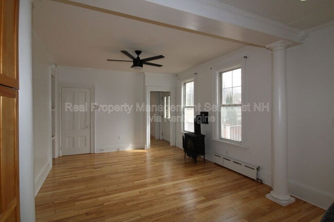 Building Photo - 68 4th St