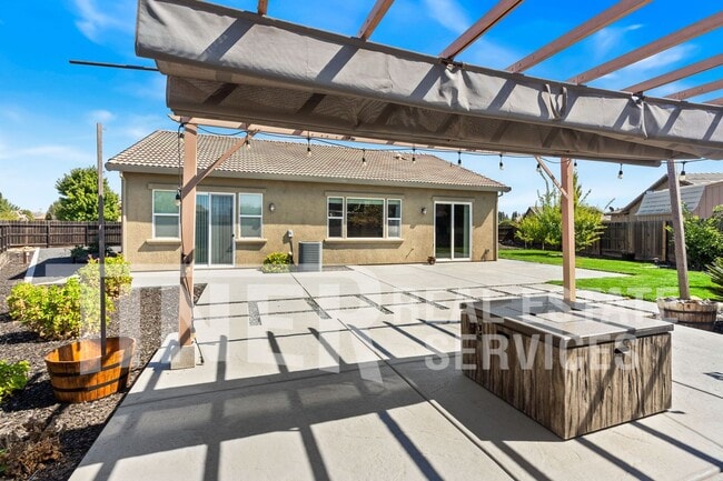 Building Photo - 3408 Grappa Way