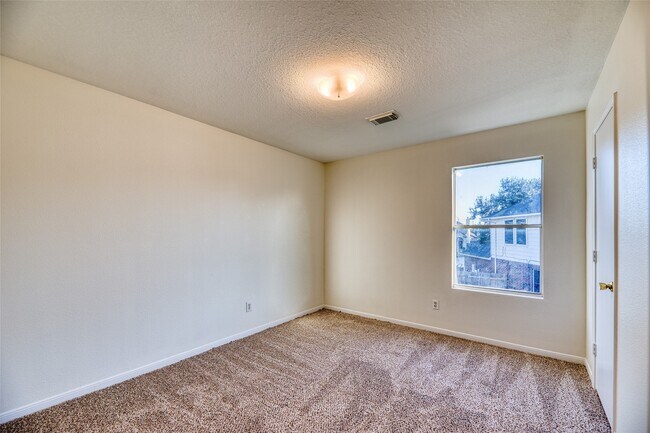 Building Photo - 7210 Fox Hall Ln