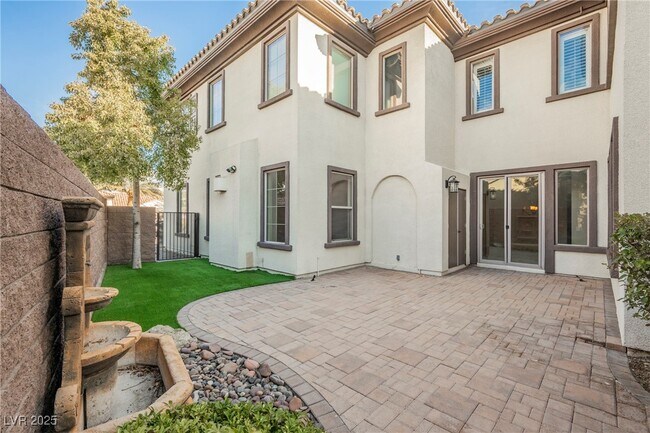 Building Photo - 2768 Liberation Dr