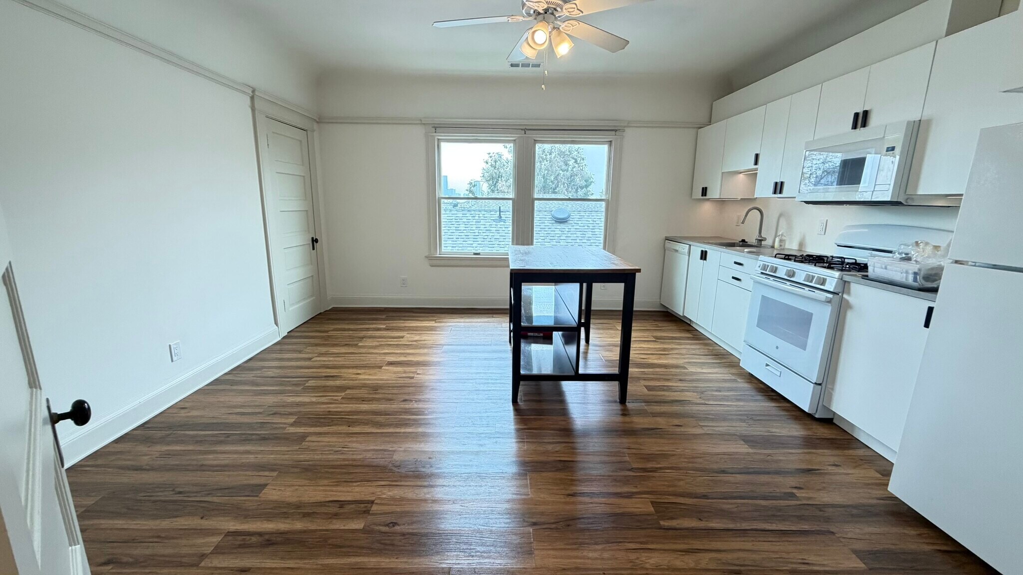 Building Photo - 508 Belmont Ave