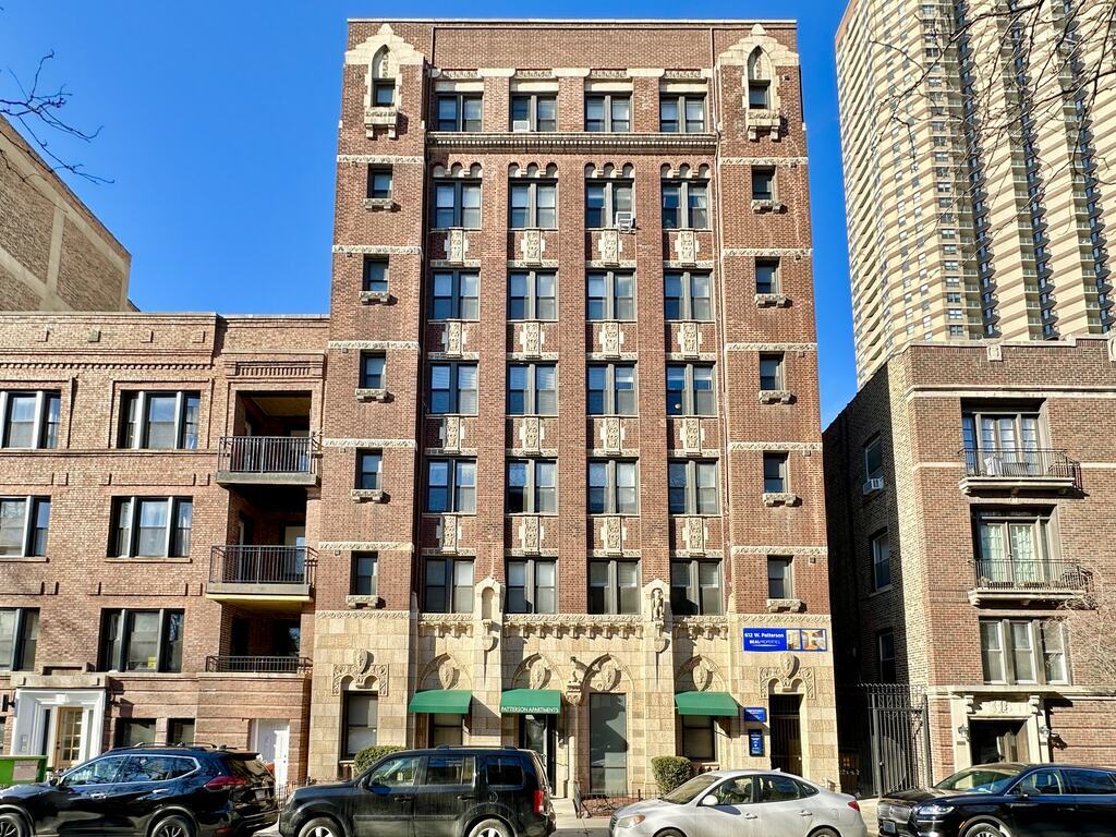 Building Photo - 625 W Patterson Ave