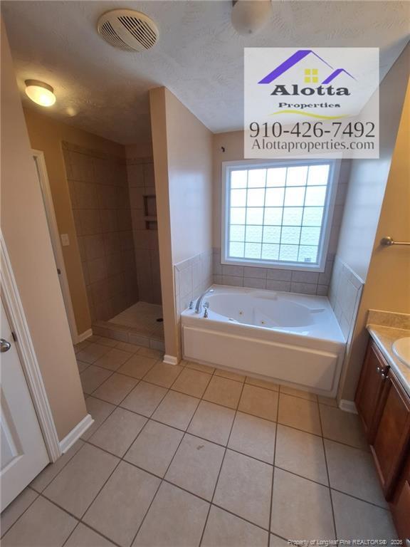 Building Photo - 133 Gallop Ct