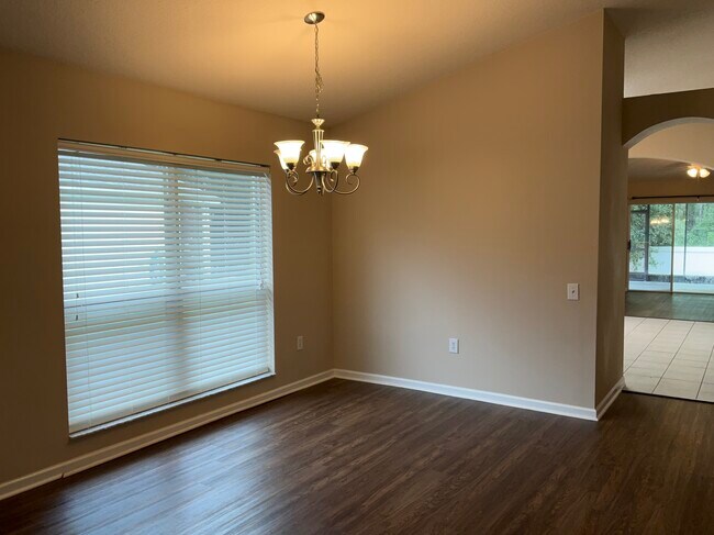 Building Photo - 5243 Algerine Pl