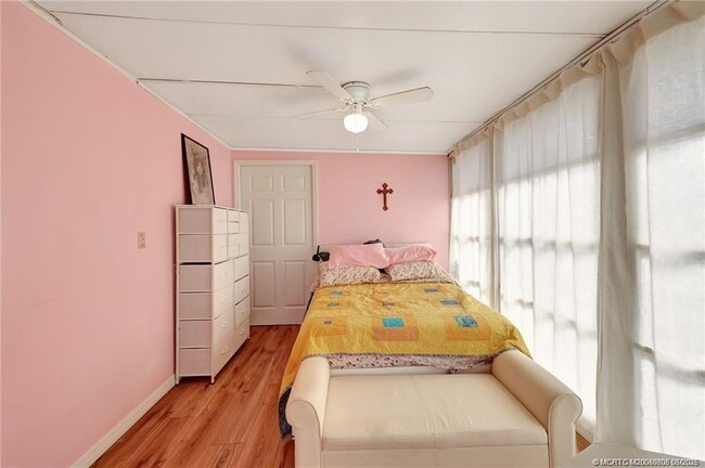 Building Photo - 976 Nettles Blvd