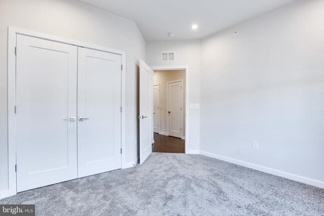 Building Photo - 7510 Sawyer Farm Wy