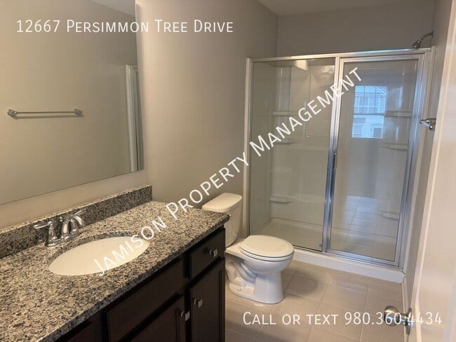 Building Photo - 12667 Persimmon Tree Dr