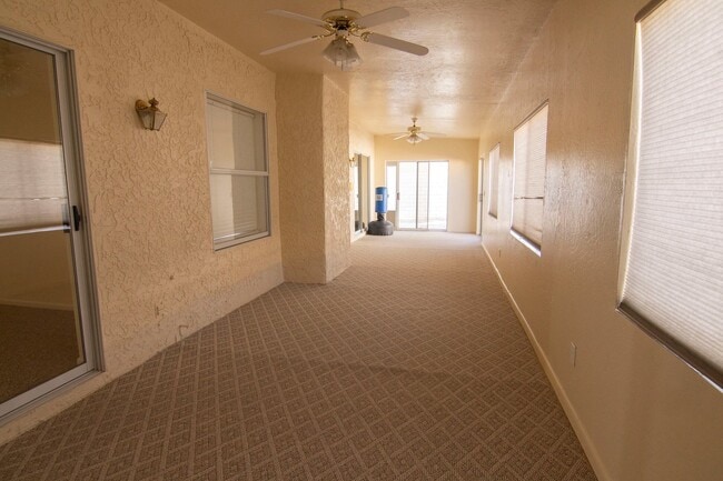 Building Photo - 3 Bedroom - 2 Bath Home