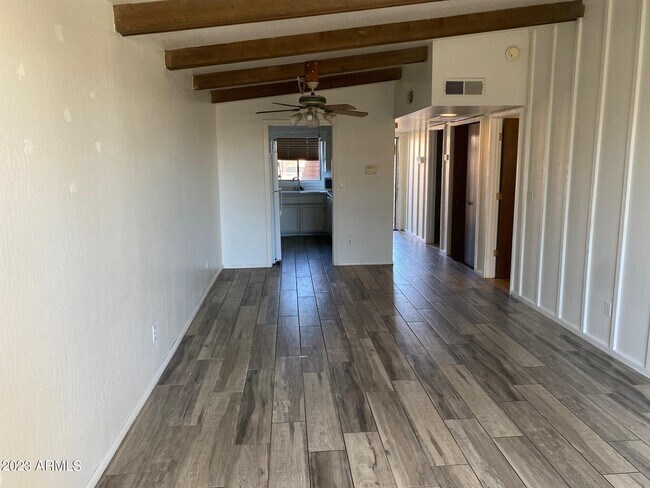 Building Photo - 4437 E Hubbell St