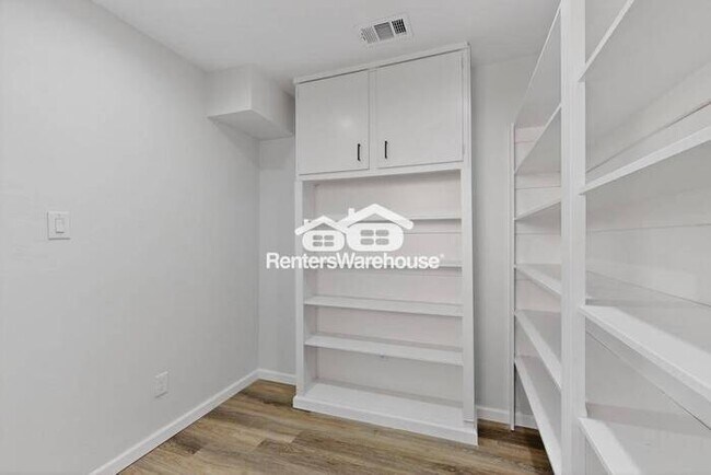 Building Photo - Completely ReFreshed Grapevine Rental