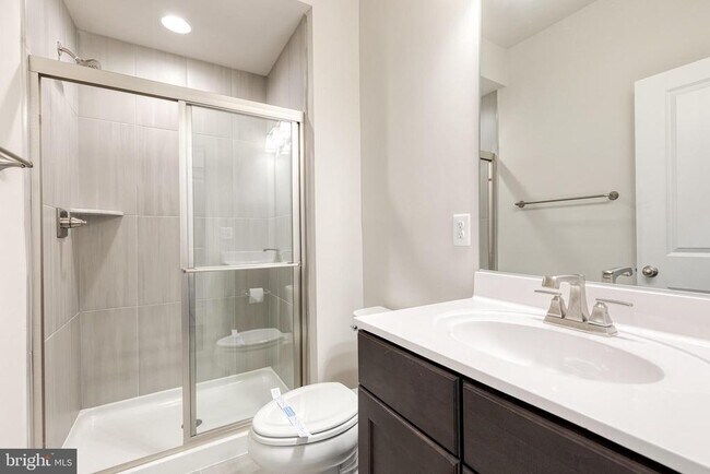 Building Photo - 1424 Becknel Ave