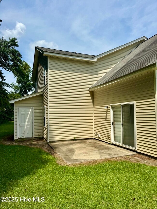 Building Photo - 1118 Brownlea Dr