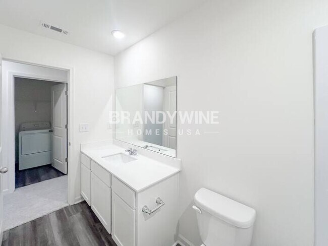 Building Photo - 63 Rowlett Pl