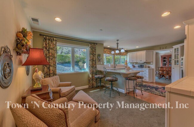 Building Photo - Spacious San Benancio Estate on Over 1 Acre with Workshop, RV Parking & Pasture Area