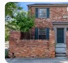 Building Photo - 3101 Colonial Way