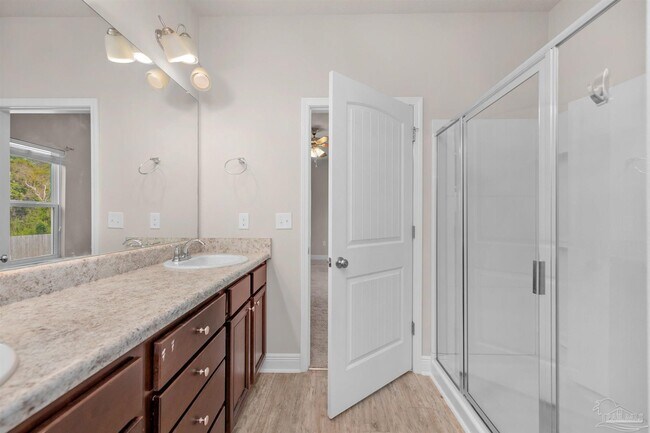 Building Photo - 8645 Bucklebury Dr