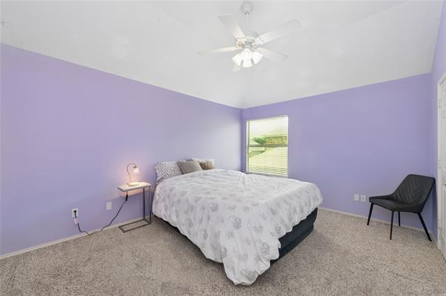 Building Photo - 5909 Vineyard Ln