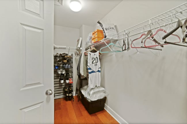 Building Photo - 503 Crown Park Ave