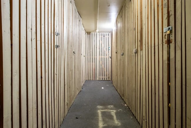 Building Photo - 1375 Rebecca Dr