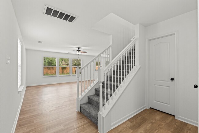 Building Photo - 6519 Bluestone Springs Ln