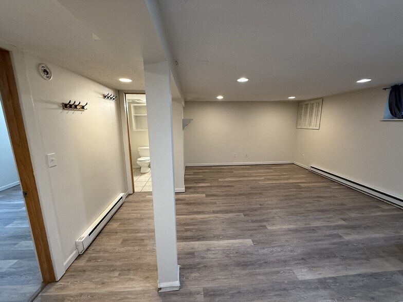 Building Photo - 805 3rd St N
