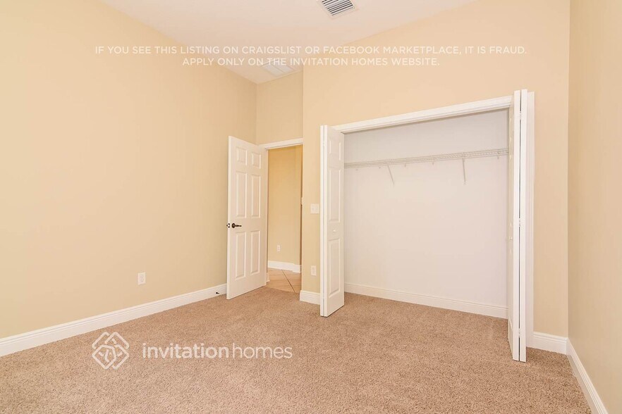 Building Photo - 3241 Grassglen Pl