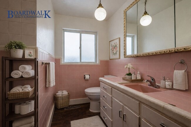 Building Photo - East Millcreek Gem on Rare Corner Lot