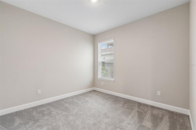 Building Photo - 2181 Longliner Lp