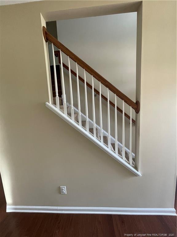 Building Photo - 261 River Oak St