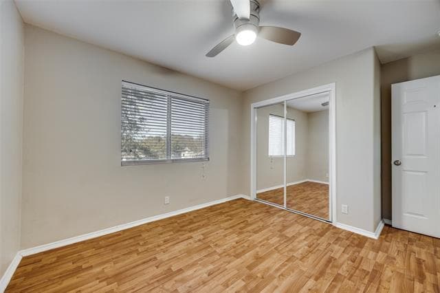 Building Photo - 900 N Brents Ave