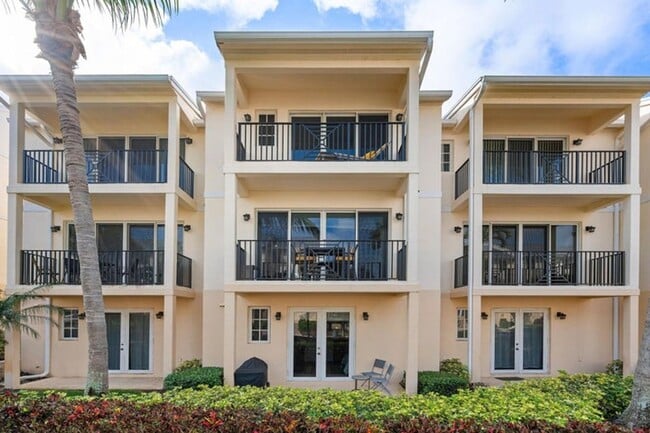 Building Photo - 464 Juno Dunes Way